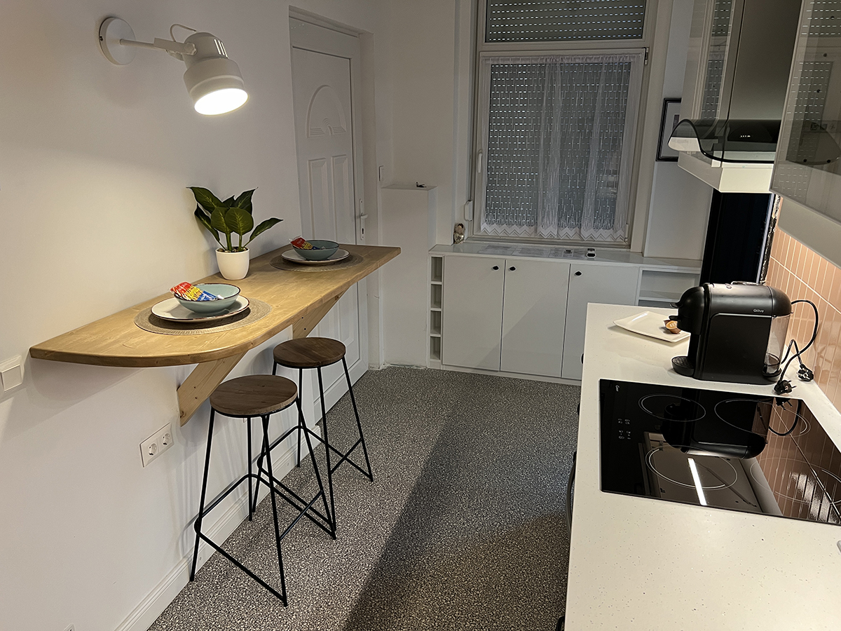 ../../uploads/korut-66-apartman/pic1200/korut-66-apartman-14.jpg