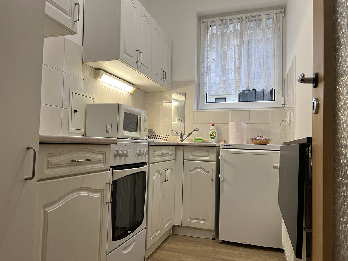 ../../uploads/muranyi-23-apartman/pic1200/muranyi-23-apartman-20.jpg